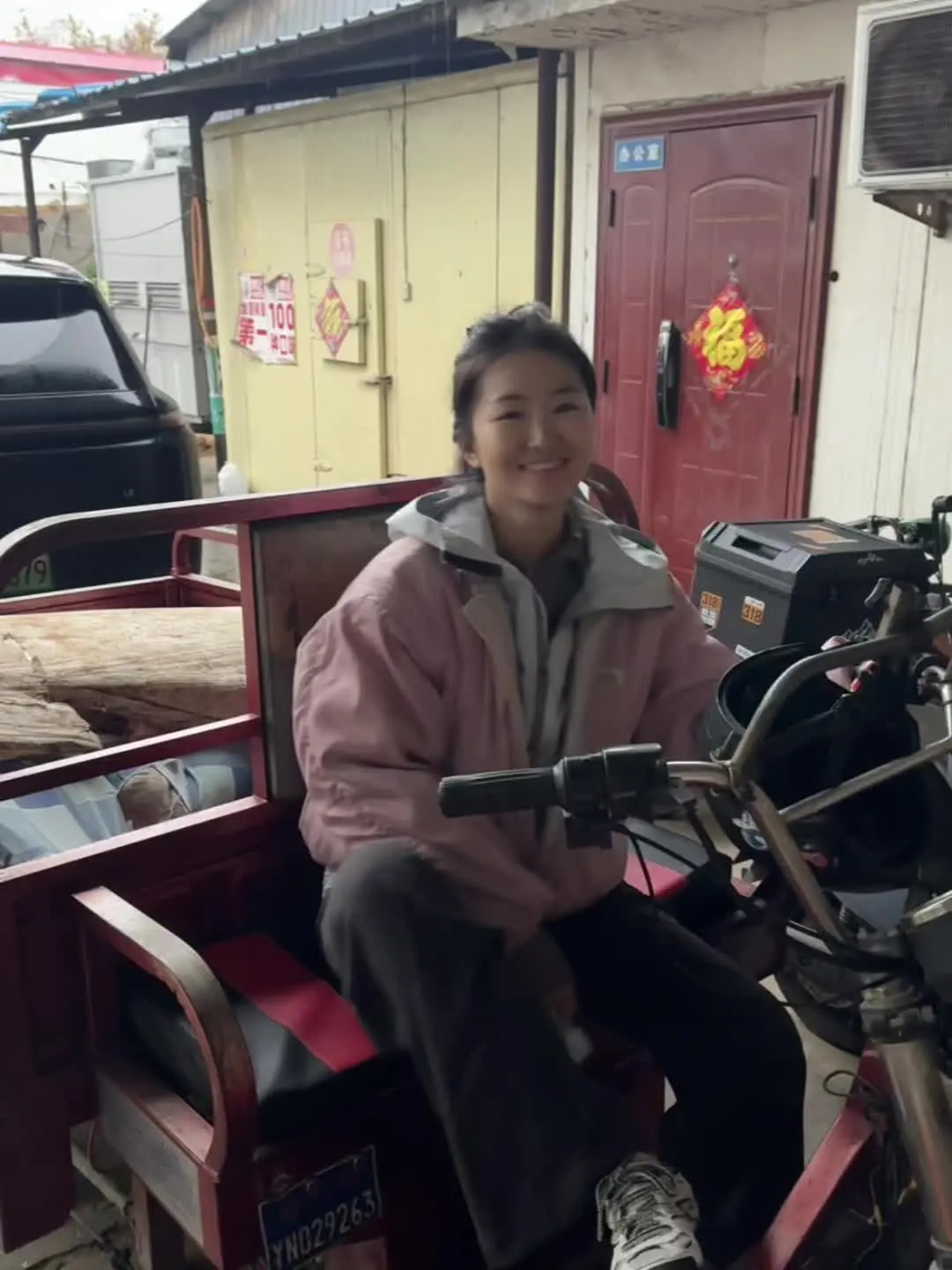 以前出门衣服包包各种搭配 照片不p不能发 现在i don't care