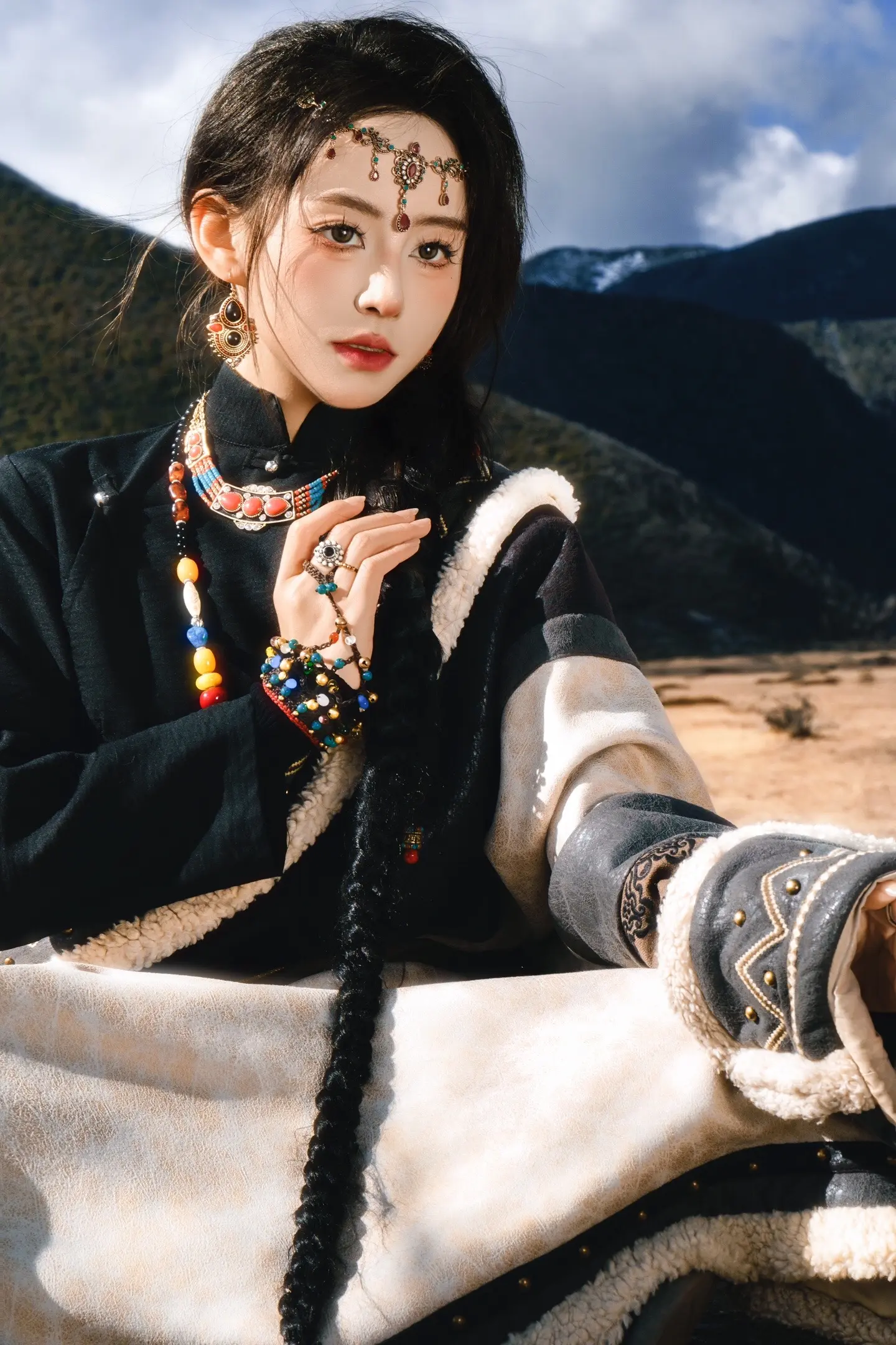 答应我！总要去一次香格里拉吧。拍一组超美的藏服写真！
