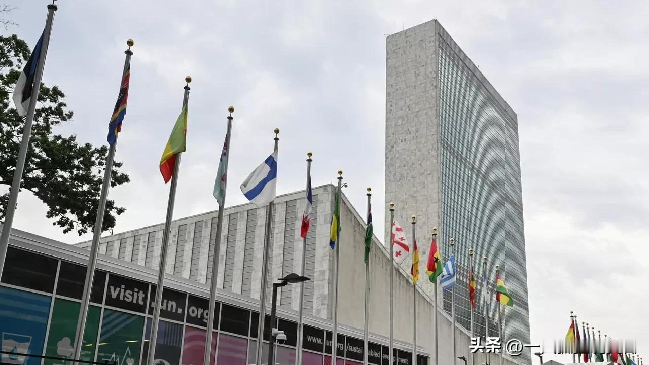 美国总统特朗普表示，鉴于伊朗持续不断的抗议活动以及美国宣布计划向抗议者提供支持，