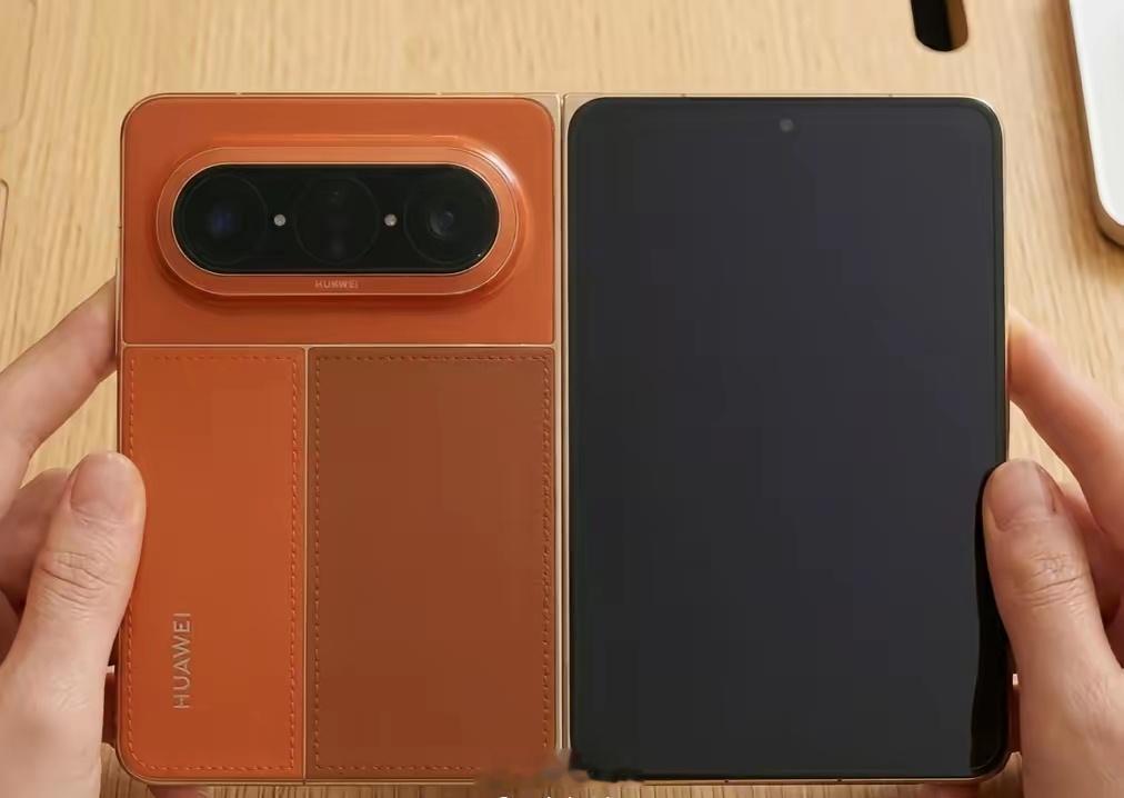 华为 Pura X Max镜头一圈跑道有点丑，缩小点不好看吗 