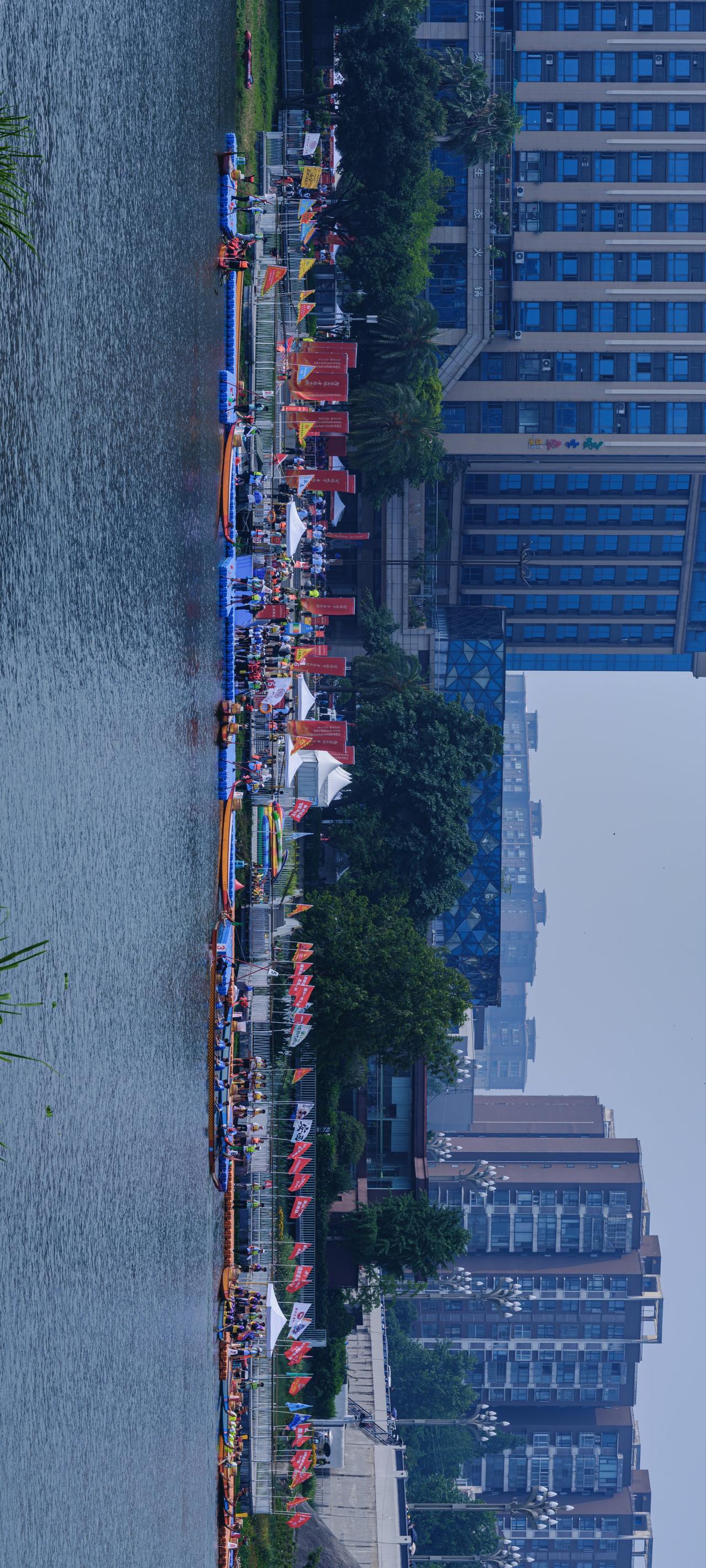 【龙舟竞渡颂端阳】
——成都新津龙舟会掠影(1)
