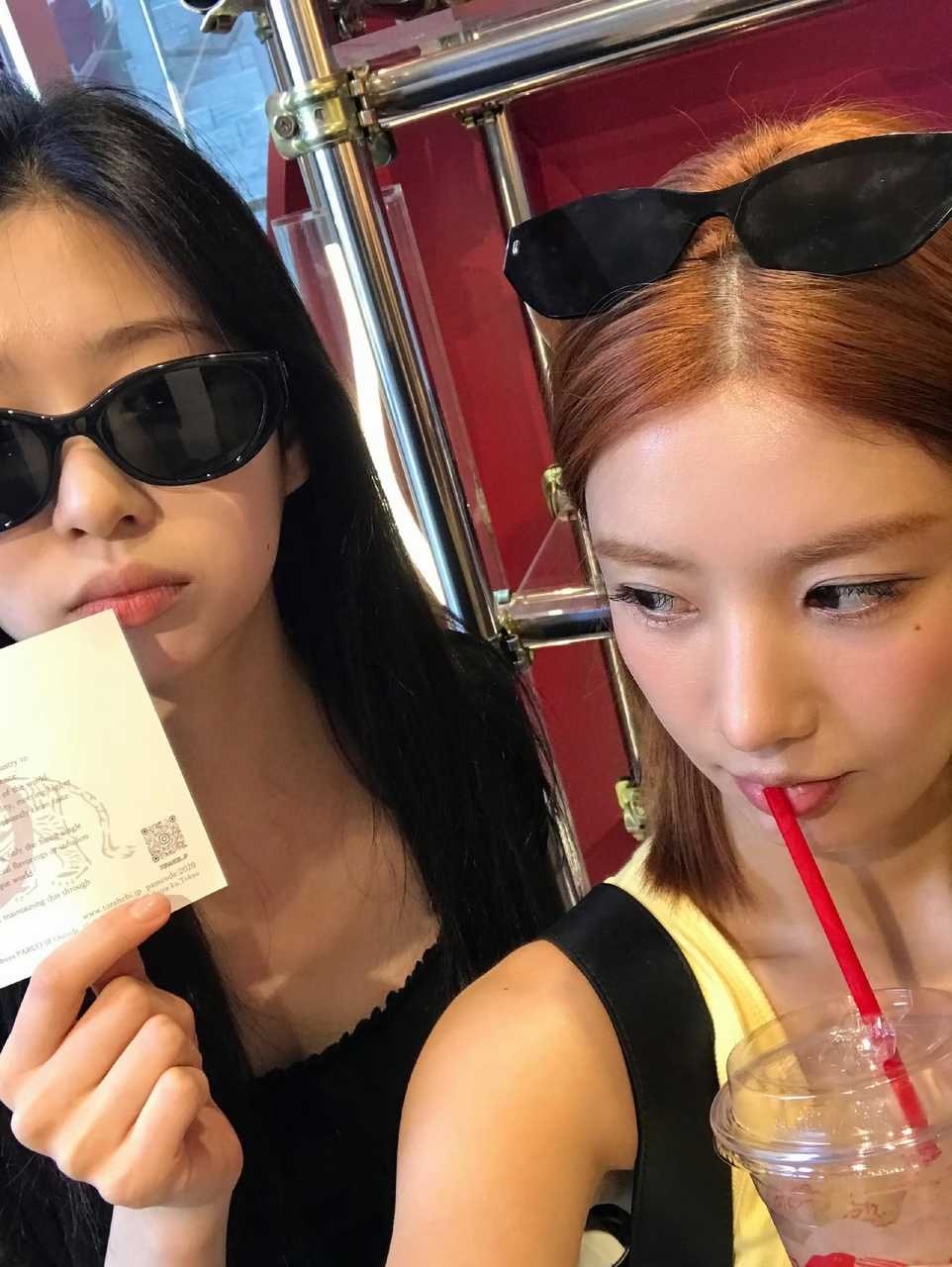 tg给珉妃拉拉票 是只需要对方就好的小情侣呀 