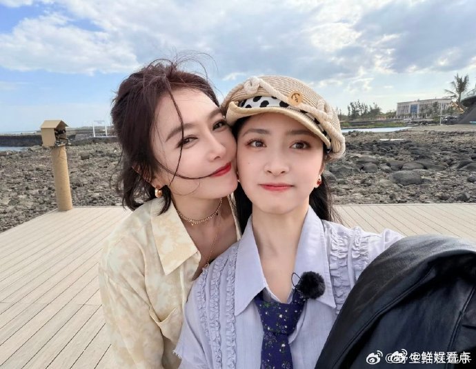 秦岚秦岚沈月别试探了有市场谁懂啊！温柔姐姐 × 甜妹小猫，秦岚沈月这对我能嗑到天