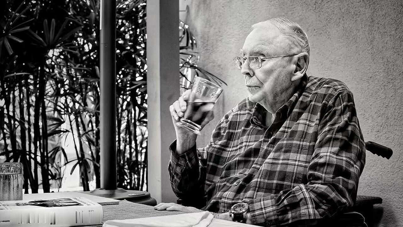 如何才能找到一个优秀的伴侣？
最好的方式就是让自己配得上他/她，因为，优秀的伴侣