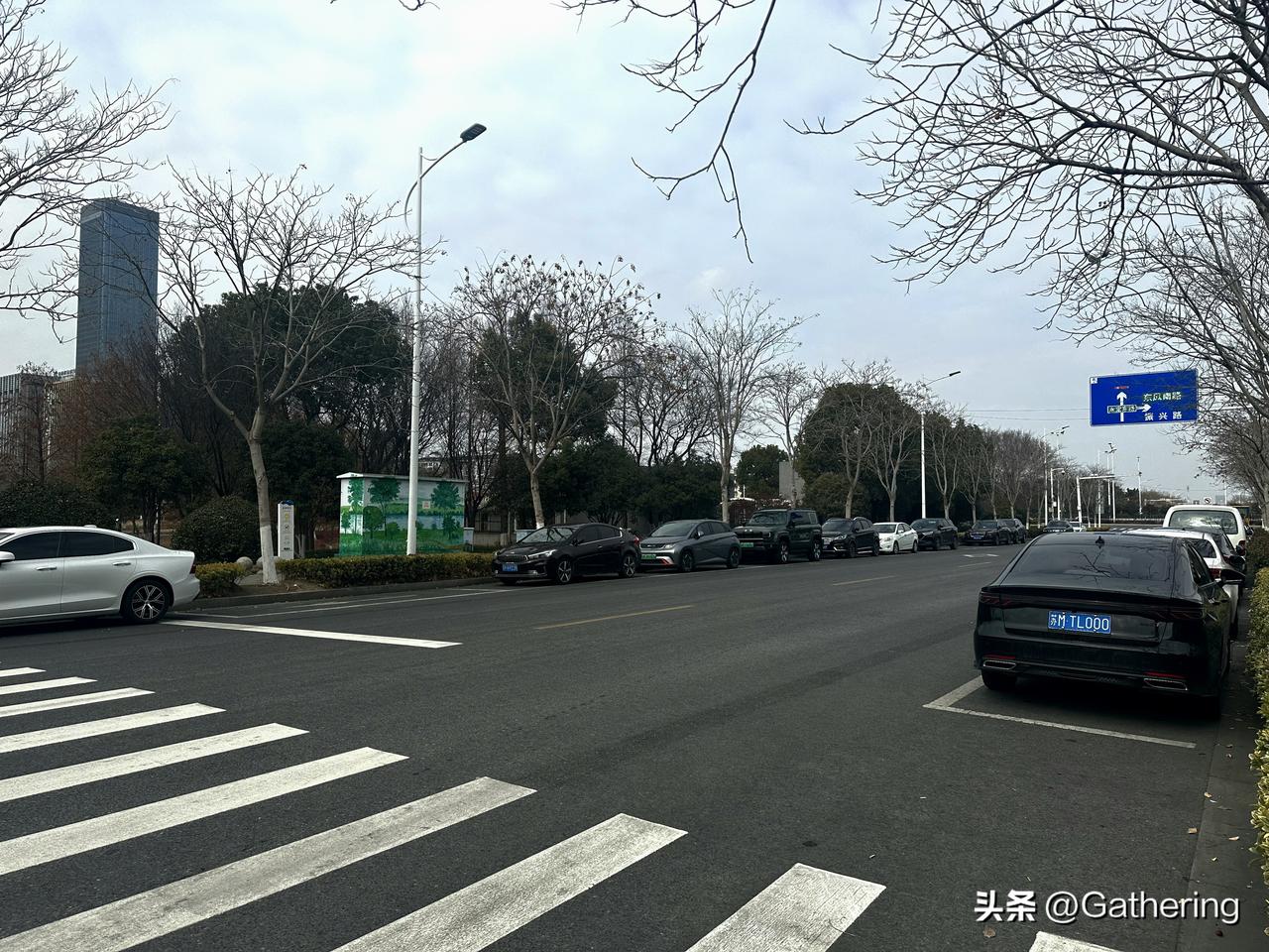 如果说玩大排量老车，真正面对普通人消耗最大的一个地方，我觉得应该就是每年的保险和