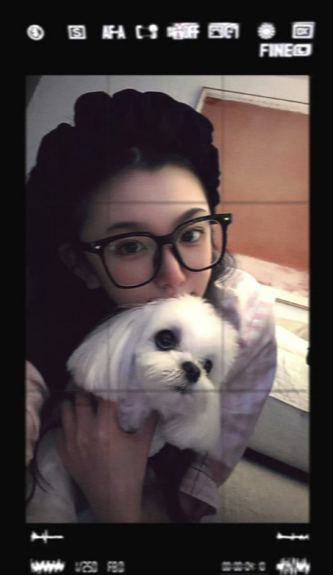 看到这么萌的孔雪儿更有力气讨生活了啊！！ 