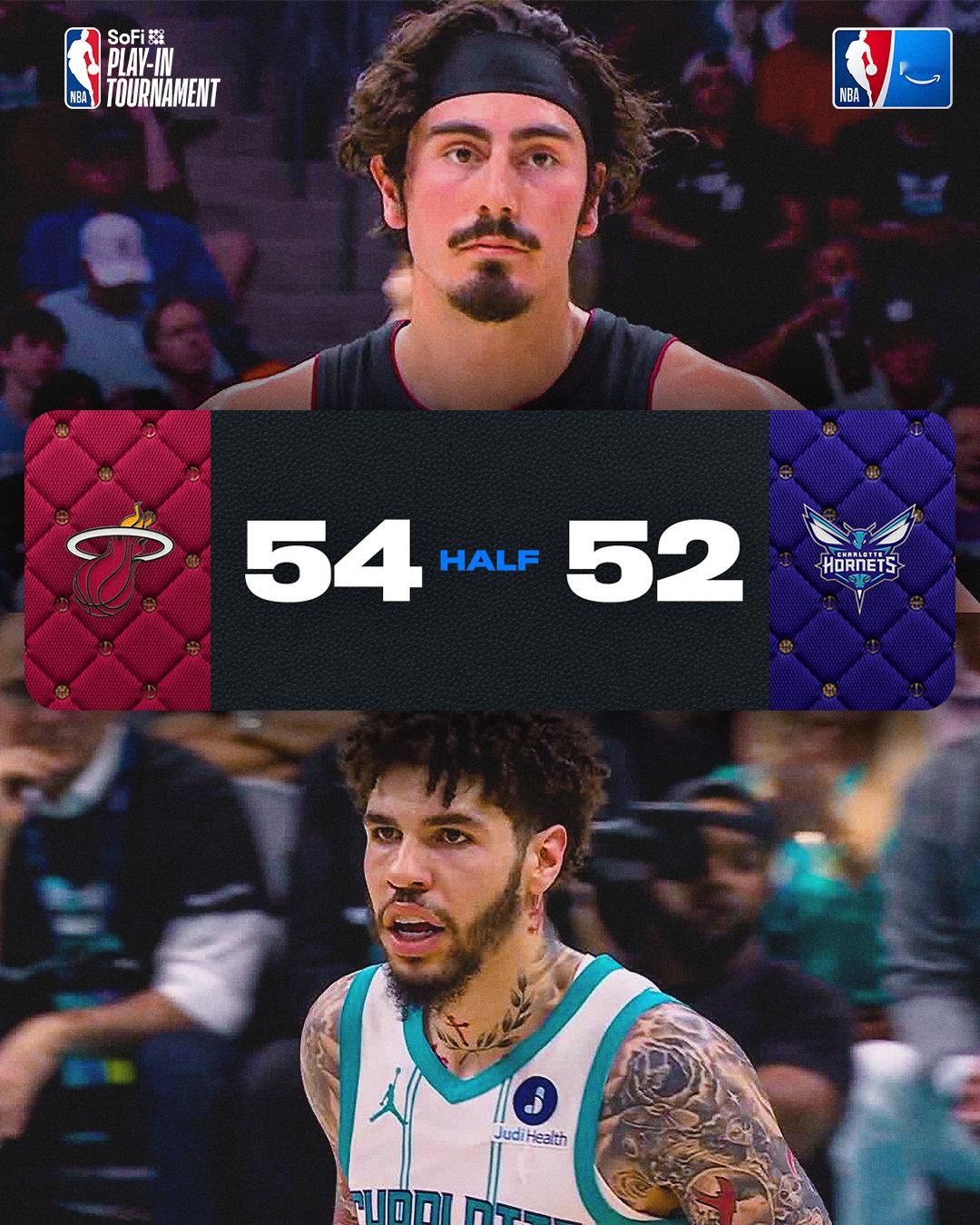 半场热火54比52黄蜂，阿德巴约暂时伤退，米勒三犯ban自己，下半场两个人的状态