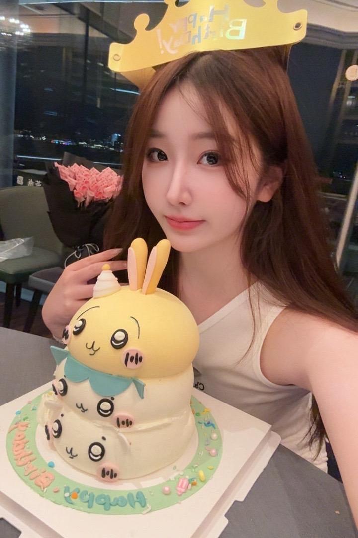 最好的挚友和家人，谢谢你们在身边🎂