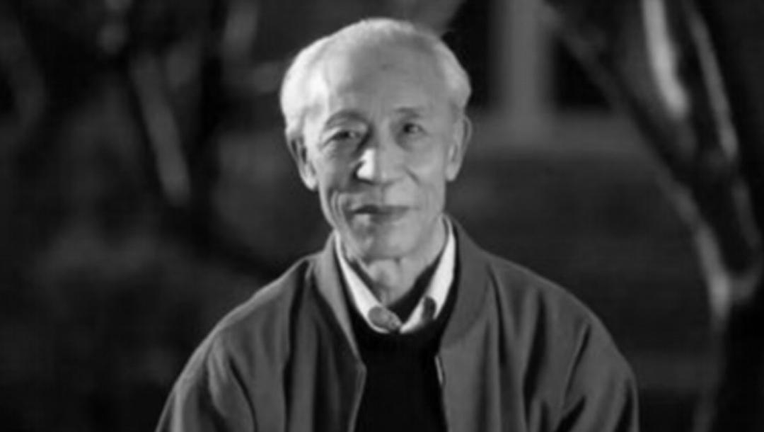 汤鸿霄（1931年10月4日—2022年12月16日），河北徐水人，中国工程院院