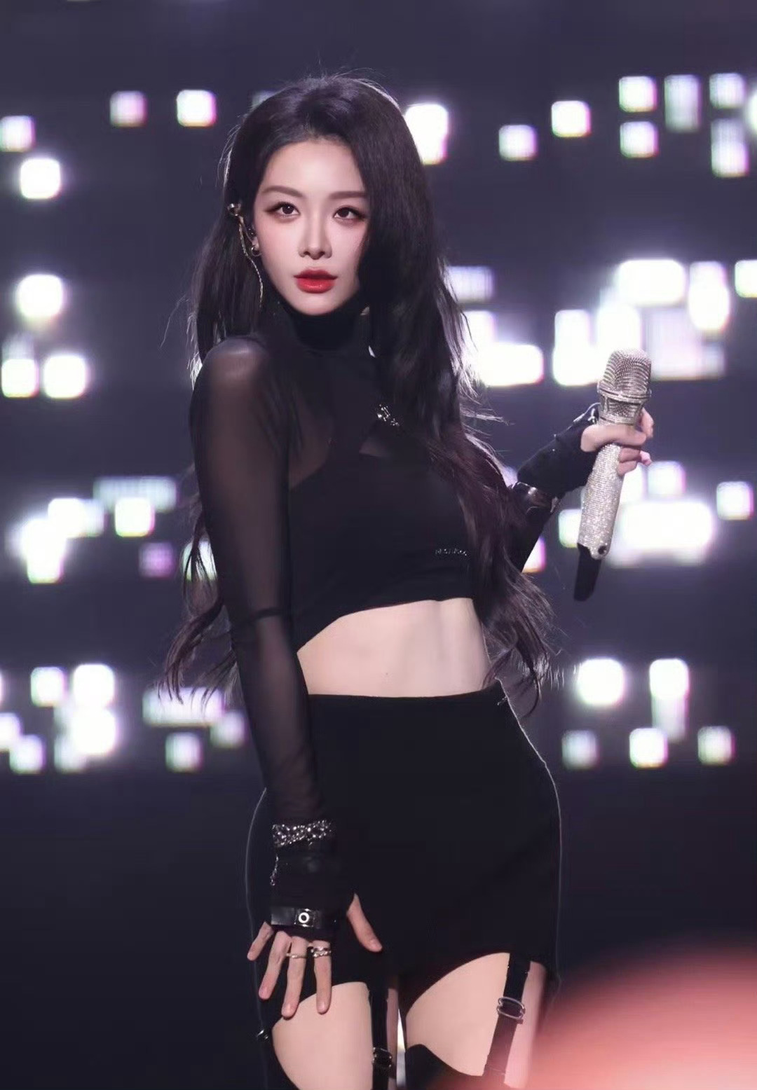 喻言三巡强势登岛喻言憋了许久的大招，让三巡舞台充满了未知的惊喜 