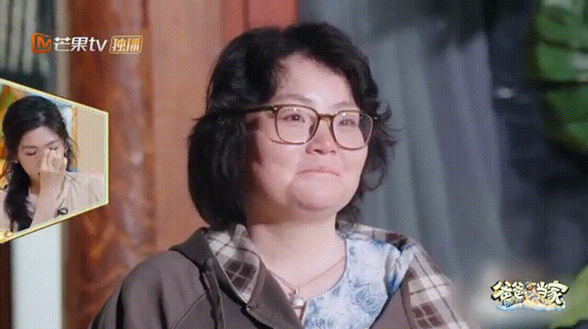 爸爸当家嘉宾看王永鸿家哭惨了独自身处异国难免会有孤单时刻，米粒却始终带着笑容积极