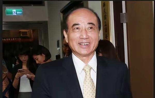 针对王金平两岸新言论，赖清德办公室发言人对外表态：两岸谈判前提必须是"两国对等"