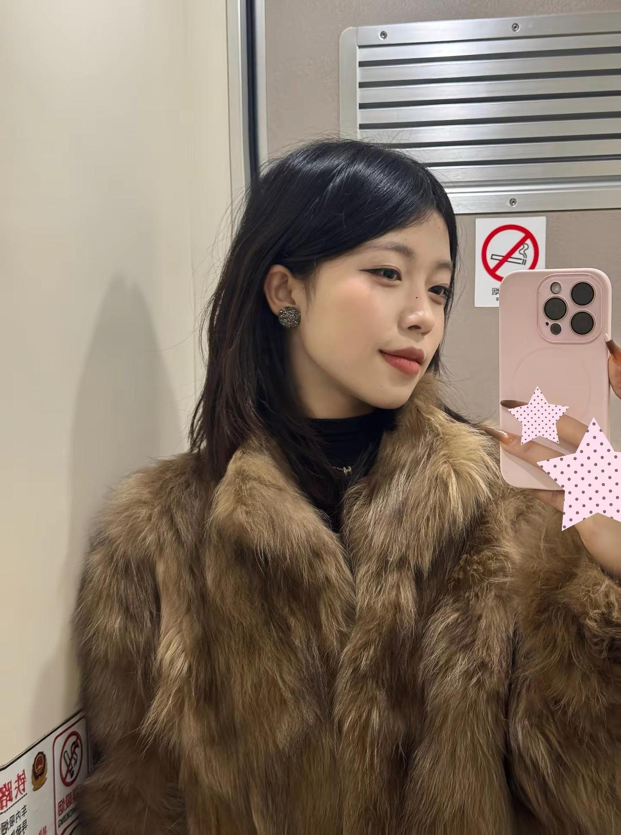 等等我先摆好造型