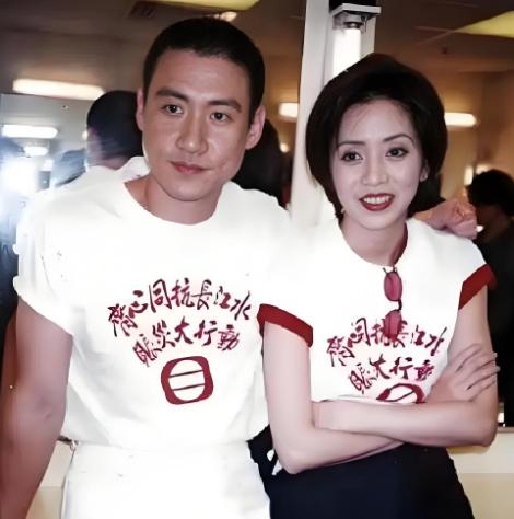 2003年12月梅艳芳走后，医院那笔85万的费用没人管，张学友直接掏钱结清了。可