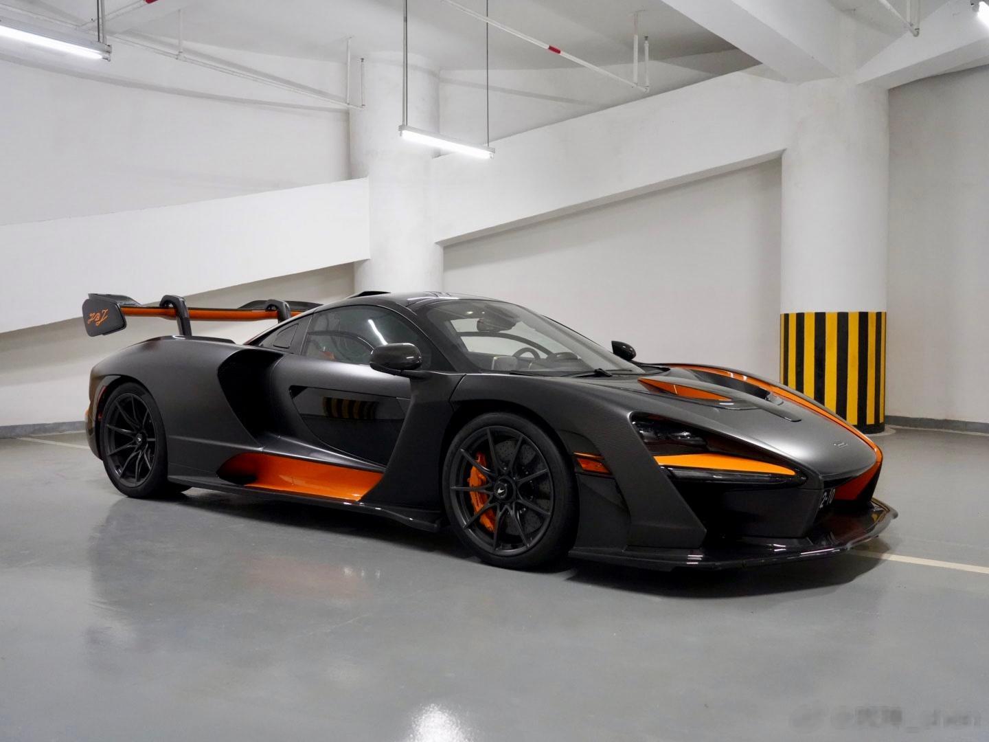 和我打了一个又一个深夜电话，全球范围找车，找到第一辆，被美国车商放鸽子，找到第二