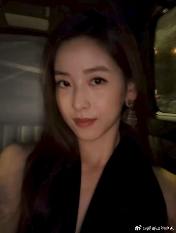 能看出是谁吗？ 