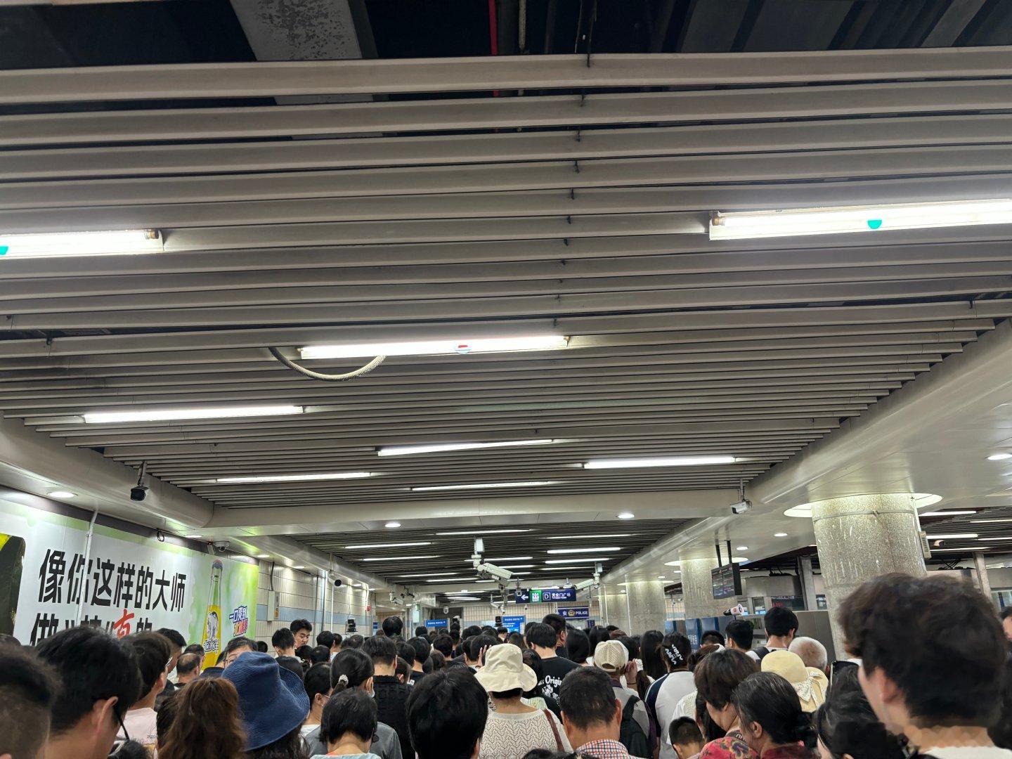 这就是四个最热门景点都在一个站下的情况吗🤣 