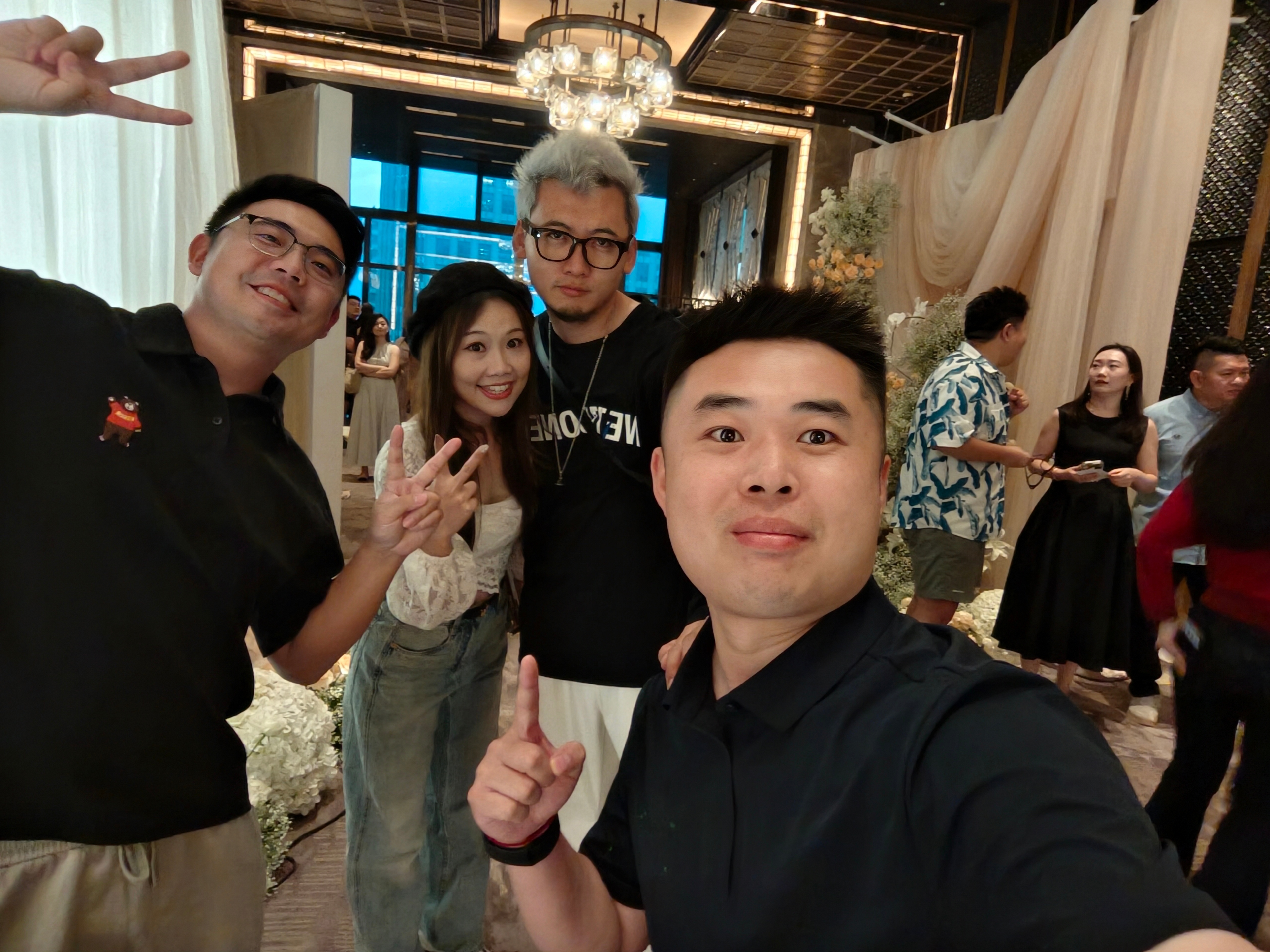 车评人小吕秋晨大婚准备搂席了 南京