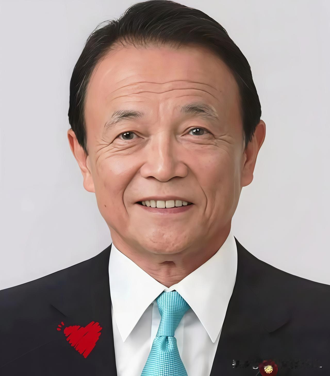 就在刚刚
日本人宣布了

10月7日日本自民党新总裁高市早苗召开记者会，公布新一