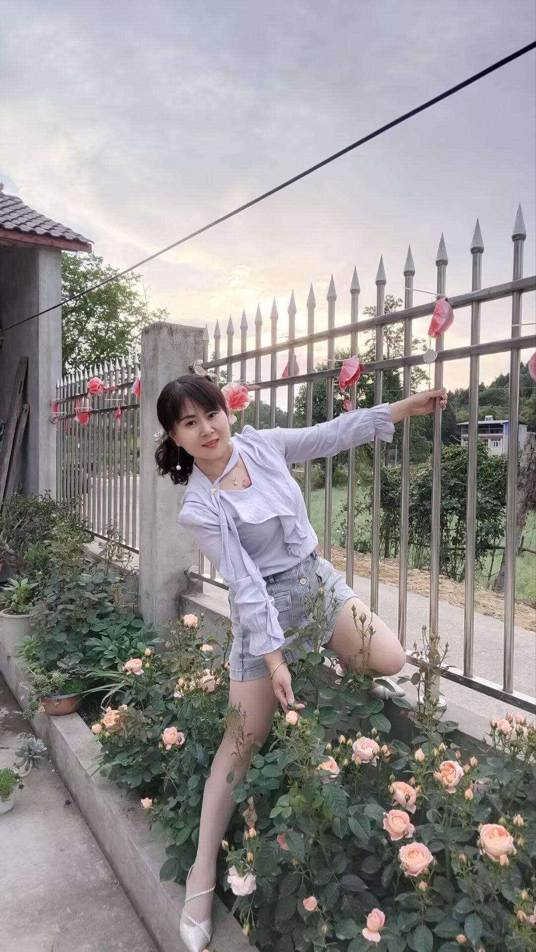 以前心心念念的东西，现在不想要了。以前较真的东西，现在不在乎了，一旦过...