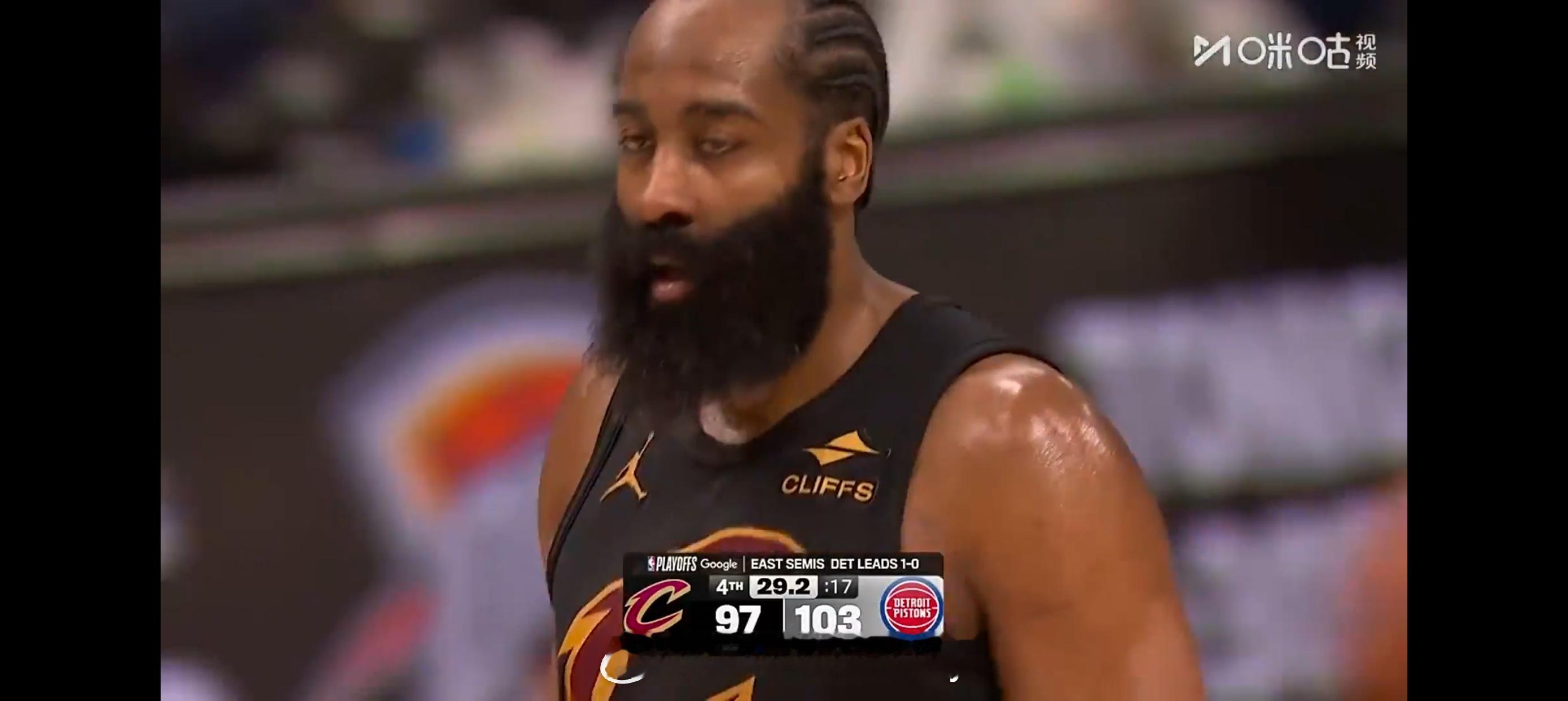 谦说nba活塞2比0骑士哈登中年职场人的心酸 阿特金森的表情说明了一切，哈登确实