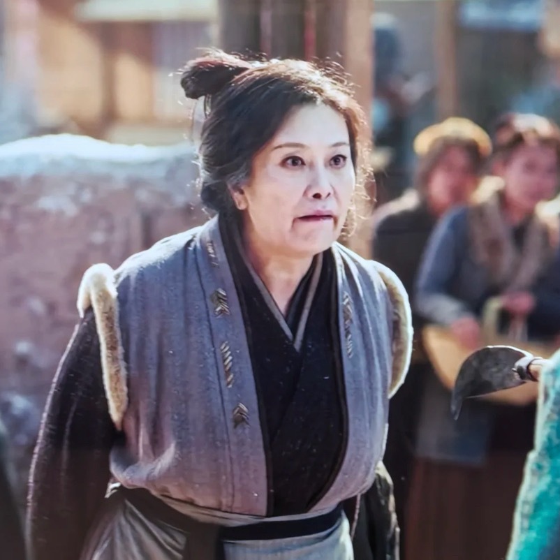 逐玉的这个演员是不是戏份太多了点逐玉一开始是挺好看的，男主也是真帅，但是可是目前