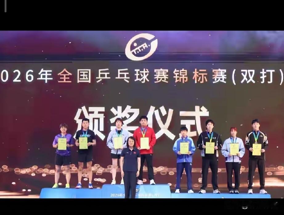 全锦赛深度总结！国乒主力格局敲定，新星完成救赎，赛场冷门彰显内卷

随着 202