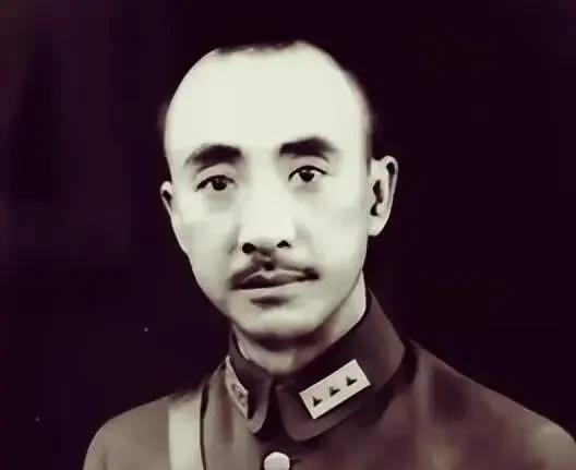 1949年12月，孙元良在兵团部大摆宴席，邀请师以上将领参加。见应者寥寥，孙元良