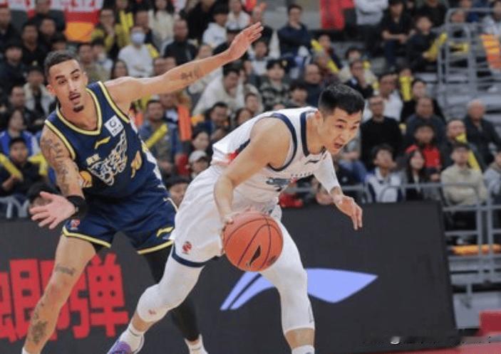 高诗岩打广东太累了，大家理解下吧，全运会，国家队，杯赛联赛！话说回来，焦泊乔是怎