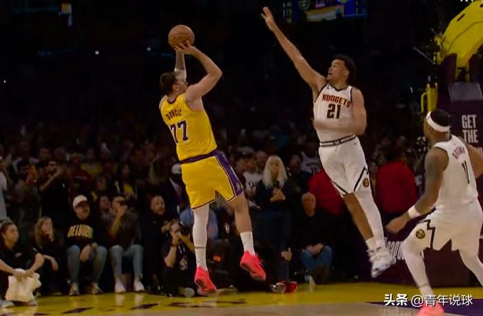 不犹豫！这才是大家熟悉的东契奇！

今天，主场作战的湖人队经过加时赛以127-1