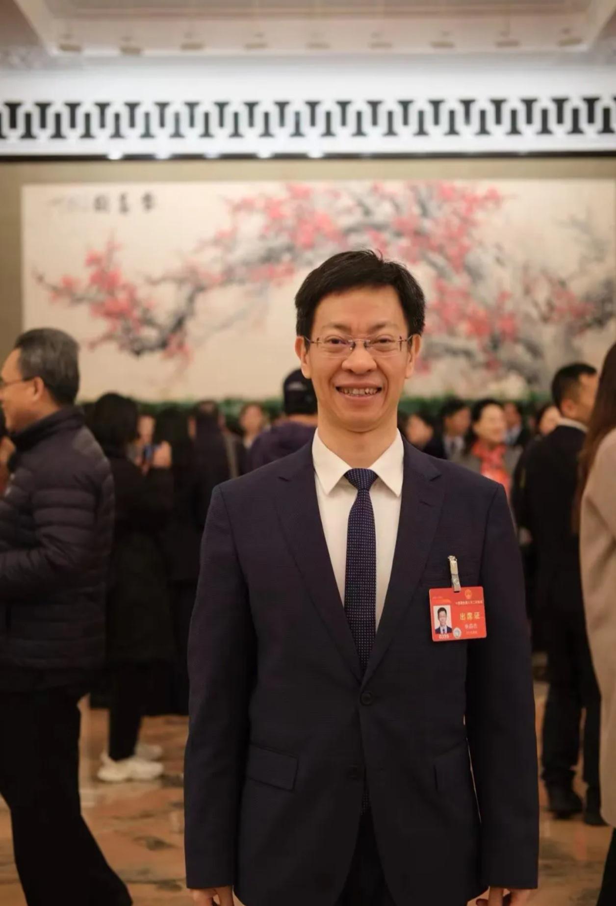 2026两会直击｜元宵节、重阳节放假？代表建议引爆热搜，网友：双手赞成！

20