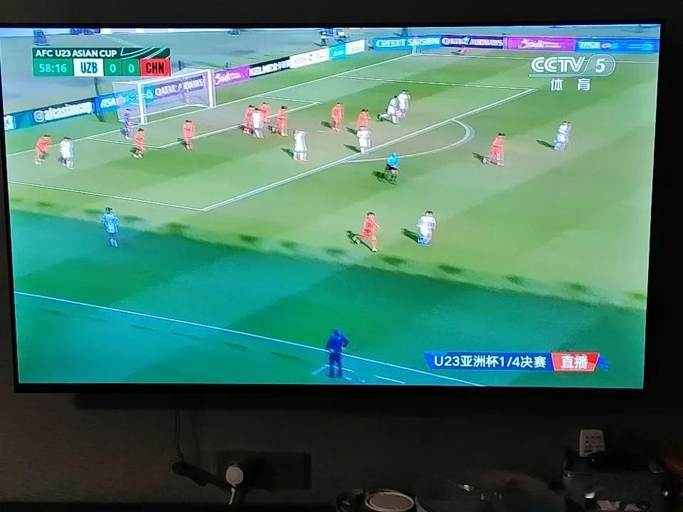 今晚央视体育频道7：30直播的U23亚洲杯中国队对乌兹别克斯坦队的淘汰赛看得人心