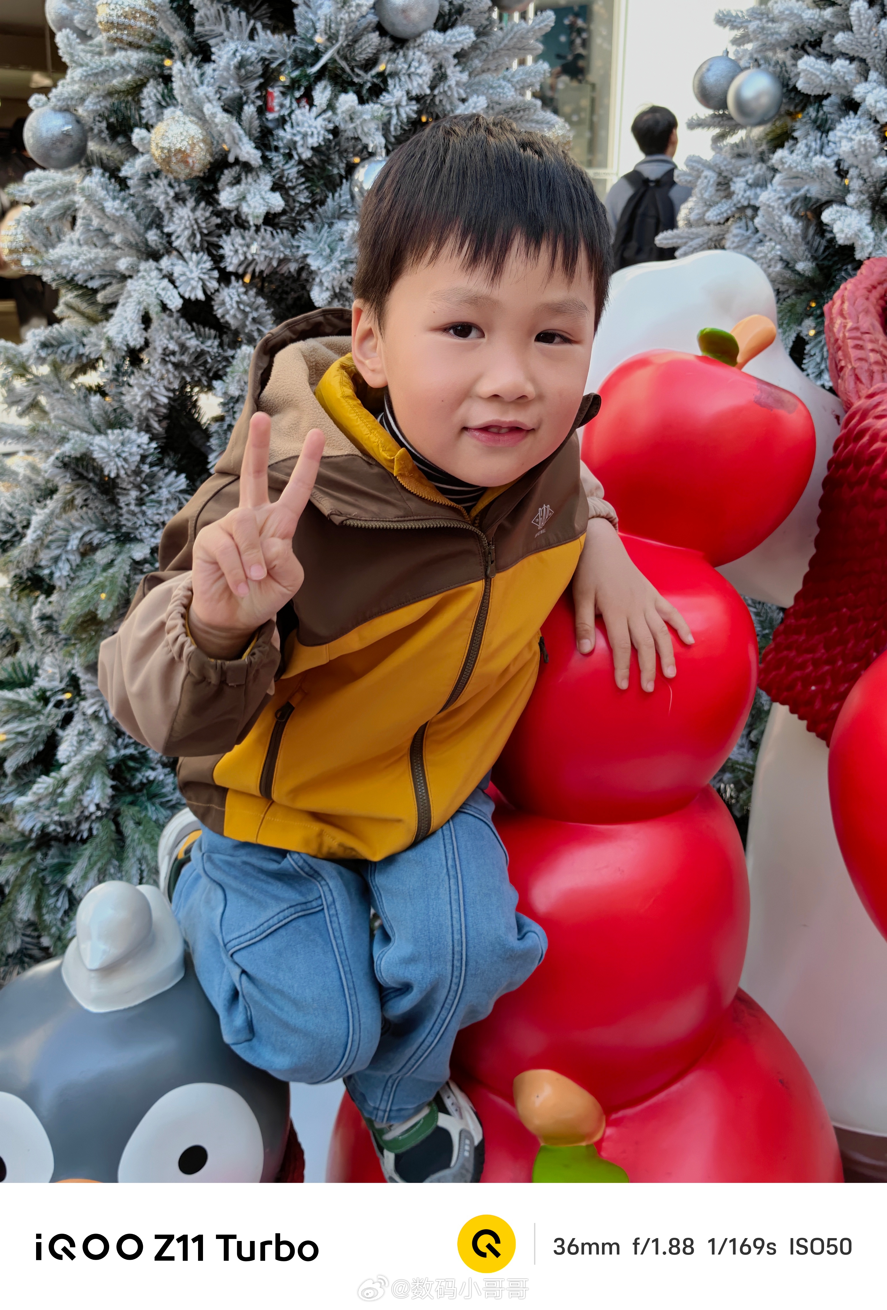 用iQOO Z11 Turbo拍了一些图，给大家分享数码小哥哥随拍数码小哥哥推荐