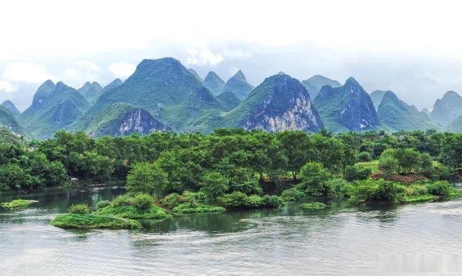 浮世权衡赋·默斋主人原创骈赋岁次丙午，孟夏之望。暮霭沉沉，千灯列宿，织苍穹之巨络