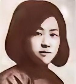 1938年，20岁女地下党被4个特务跟踪三天，到哈尔滨客栈后发现无路可逃，她咬牙