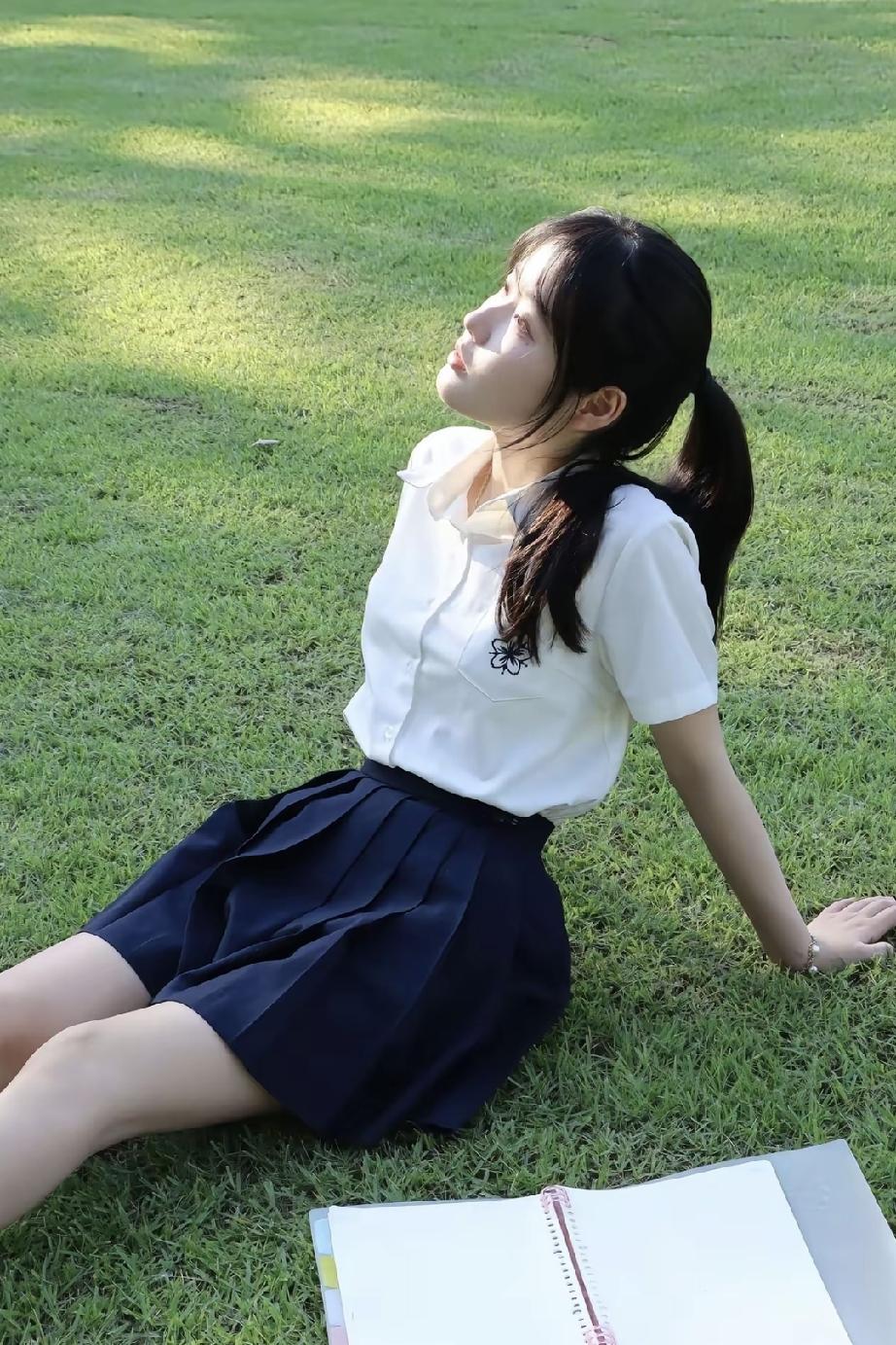 困在当下的难处里想放弃，别忘了所有难关终会慢慢释怀吗？
 
1. 万事最怕行动，