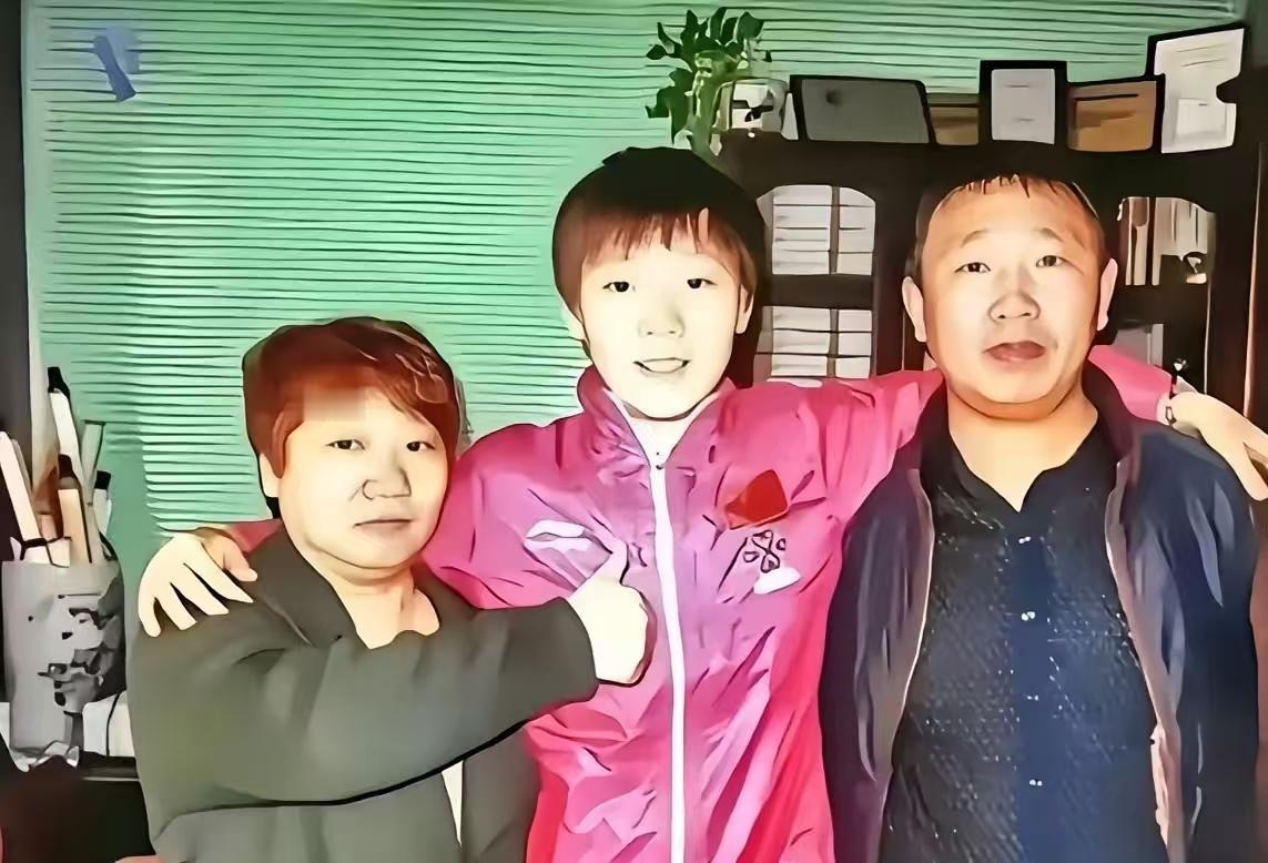 王曼昱的这份孝心和务实，真的很让人感动。她从艰苦的环境中成长起来，如今有能力了就