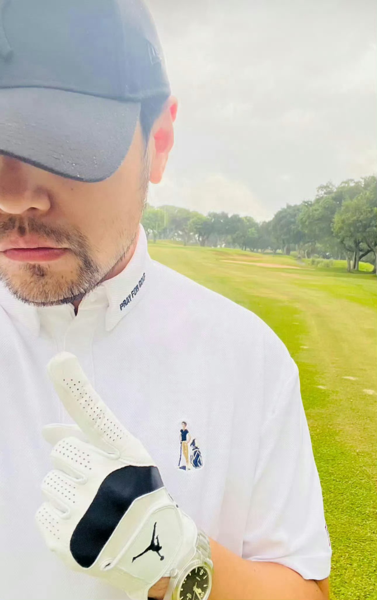 又是带老婆打高尔夫的一天🏌🏻♂️ 