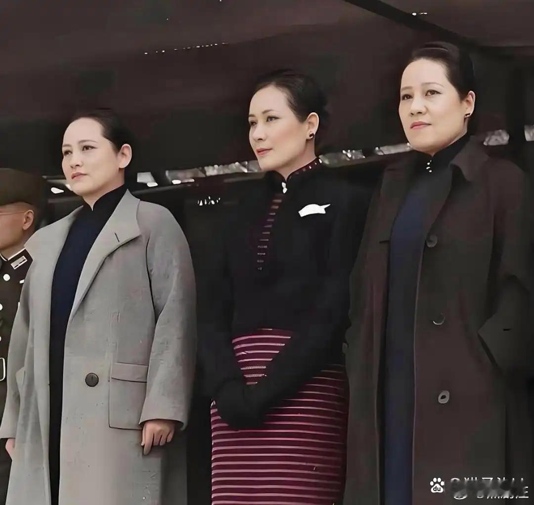 这才是宋霭龄、宋庆龄和宋美龄的真容，可不是演员演的。这张超珍贵的老照片摄于上世纪