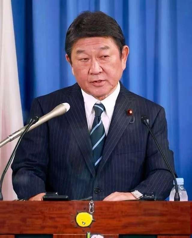 日本外相茂木敏充公开向中国发出通牒，如果中国不对薛剑的言论采取“正当的行动”，日