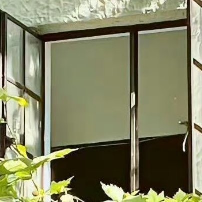 每日一善阳光‎信用 当理想普照大地，当梦想照进现实，一路走来的泥泞与坎坷都化做春
