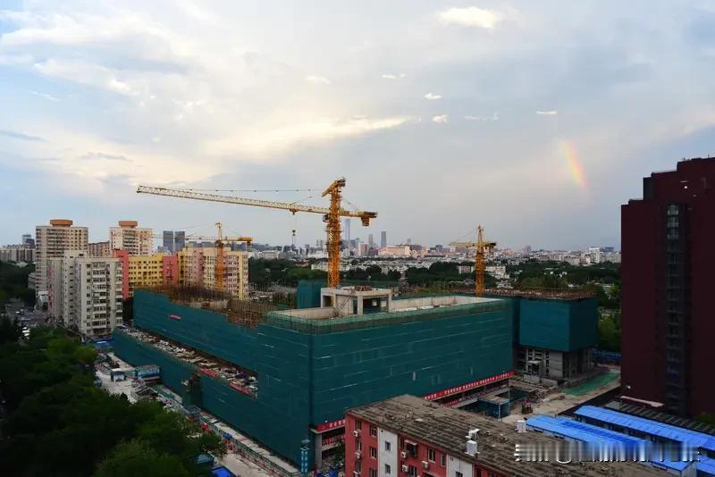 工资11k，任职要求:
1，有城建、建工、住总、中铁、中冶、中建等央国企建筑企业