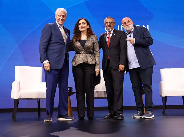 美国司法部近期公布的爱泼斯坦案相关文件，再次在美国政坛掀起波澜。一个耐人寻味的细