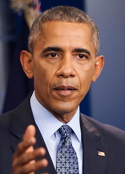 最近基辛格早年的预言又被翻了出来，老爷子当年就说，俄乌打下去，最先耗干的不是俄罗