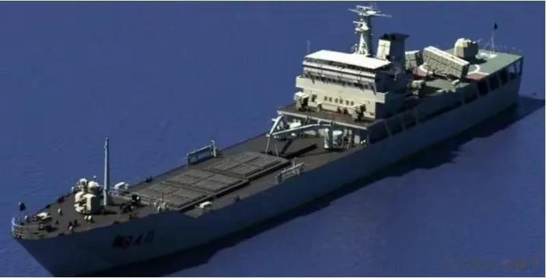 072型登陆舰：大改防空武库舰，携弹104枚，可以执行编队作战火力支援任务。
我