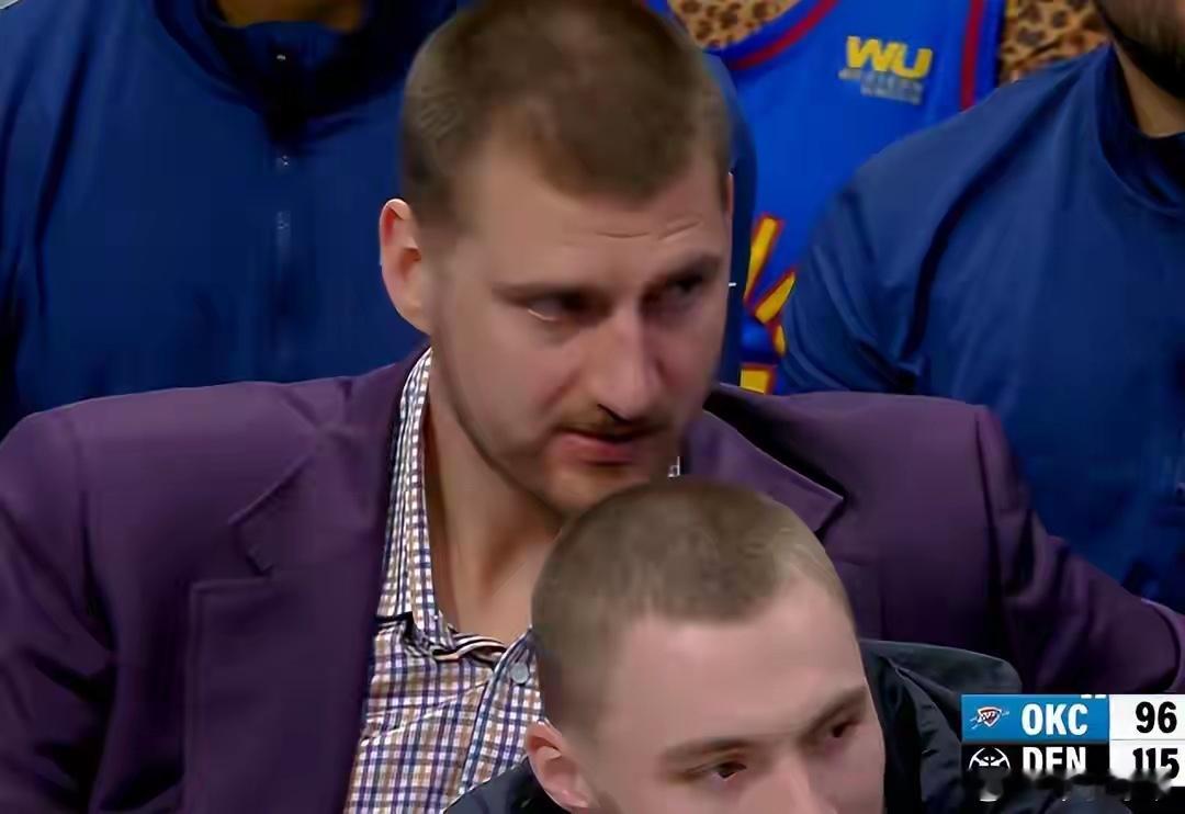 4月11日，掘金127-107击败雷霆，双方均大面积轮休主力。瓦兰丘纳斯23分1