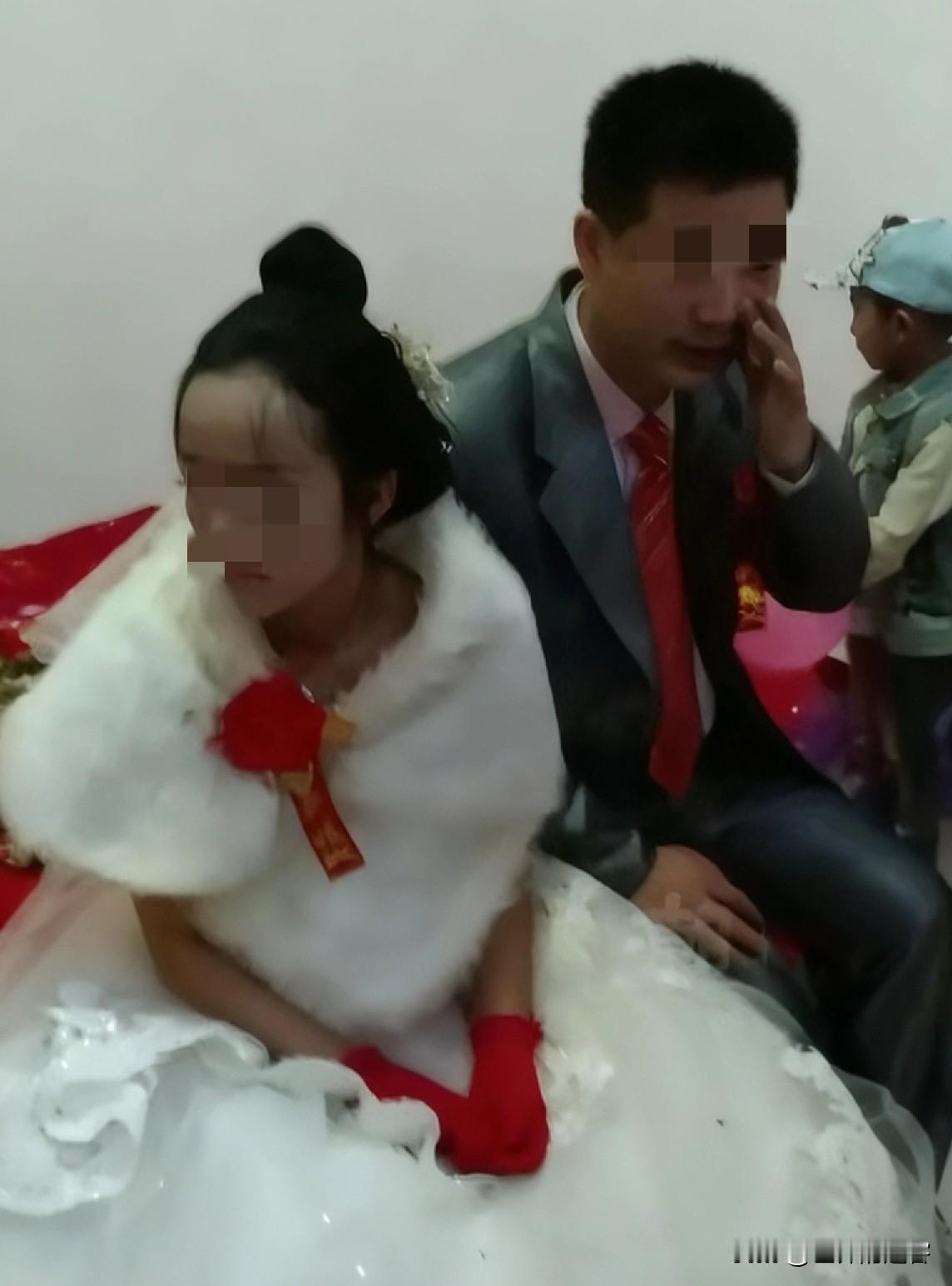 女子被丈夫打晕后扔下悬崖致死。婚姻真的不能好聚好散吗？

陕西咸阳的女子和他老公