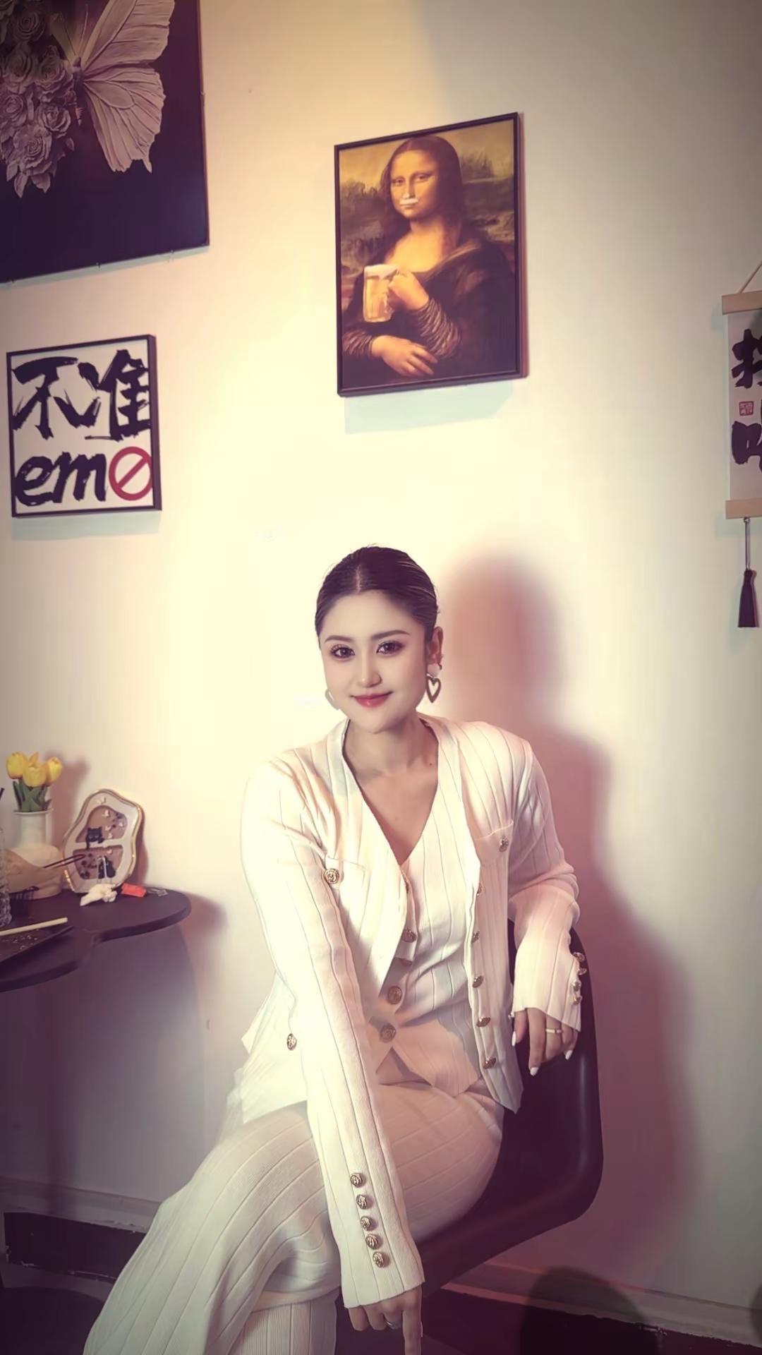 向命运低头，不是一个漂亮女人该有的做派🤍温柔女孩 可甜可盐