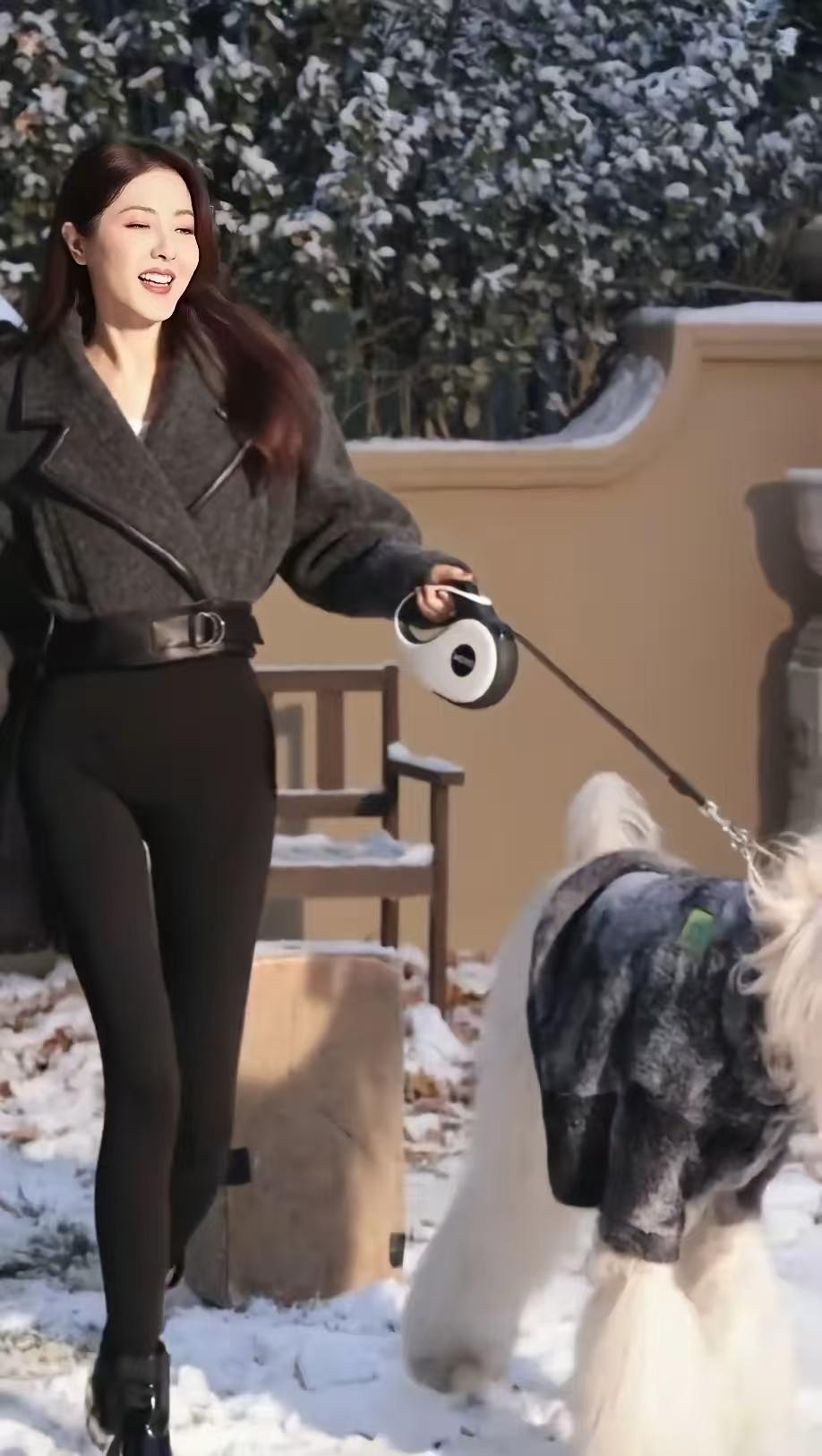 曾黎姐姐的腿，夺人魂魄的鬼，碰见过好几个长的漂亮的，都口臭什么情况？

《沉默的