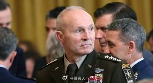 排长防长解雇美国陆军参谋长 国防部长 Pete Hegseth 要求陆军参谋长 